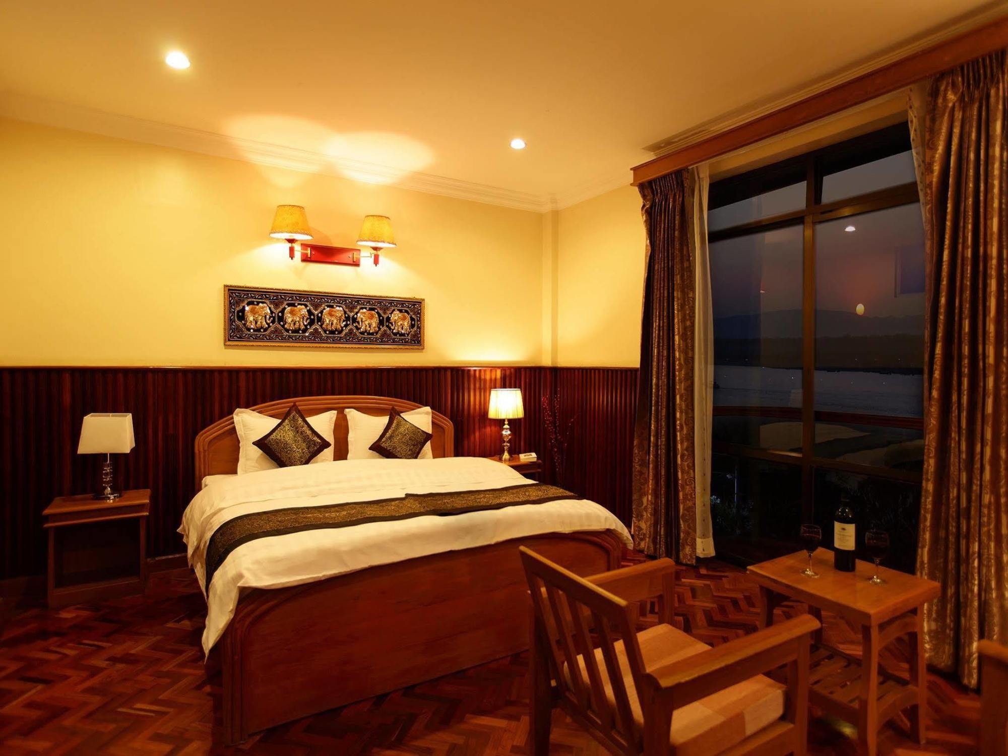 Ayarwaddy River View Hotel Mandalay Luaran gambar