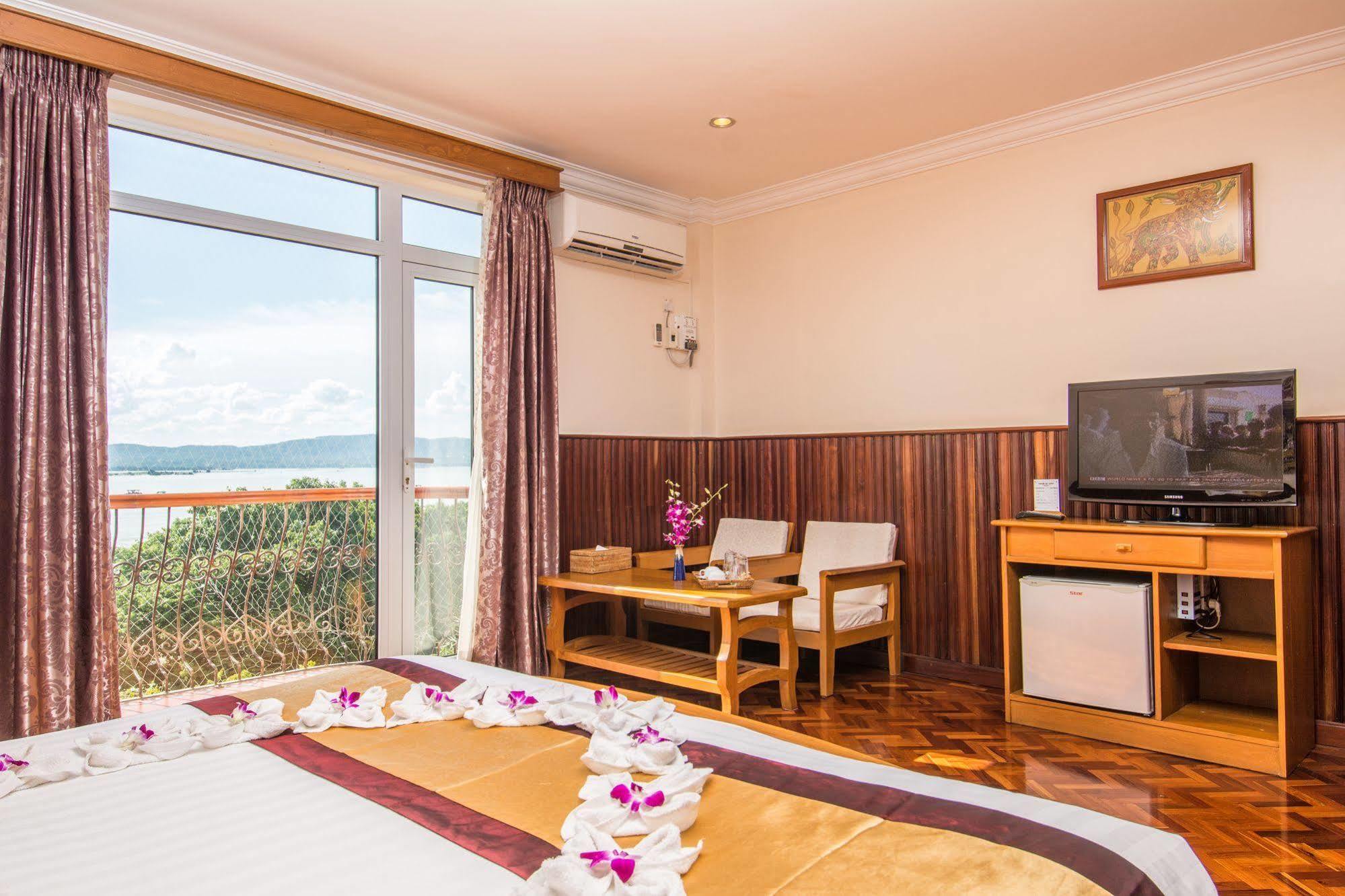 Ayarwaddy River View Hotel Mandalay Luaran gambar